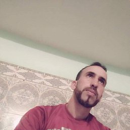 Omar, 34, 