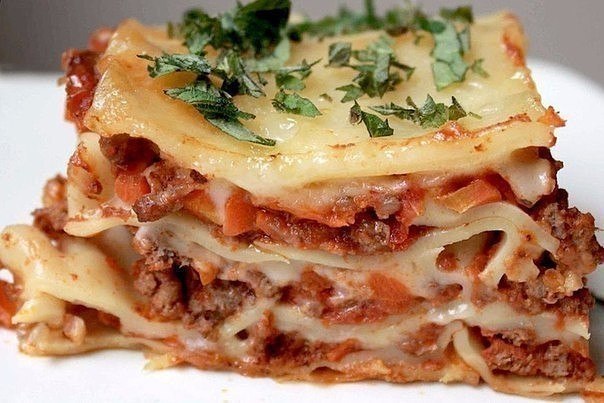 ГОТОВИМ САМУЮ ВКУСНУЮ ЛАЗАНЬЮ .1. КЛАССИЧЕСКАЯ ЛАЗАНЬЯИНГРЕДИЕНТЫ: 20 мл растительного масла, 500 г ... - 4