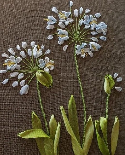 Вышивка лентами — одно из самых утончённых направлений в рукоделии. Она сочетает в себе фактуру ... - 3