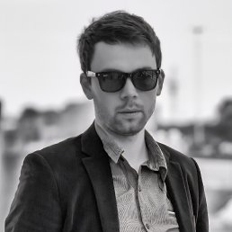 Aleksandr, 32, 