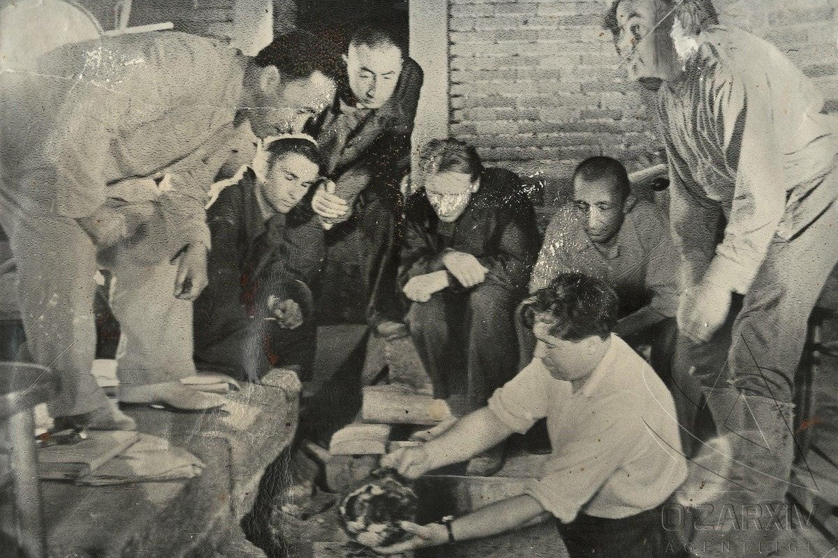 ,         ,  1941 