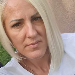 Irina, 45, 