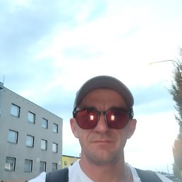 Ivan, , 39 