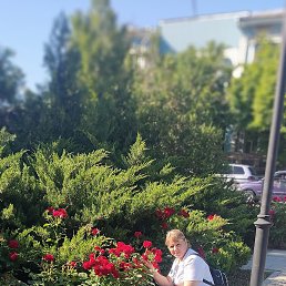 Nadia, 45 ���, ������