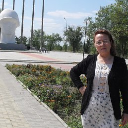 liza, 64, 