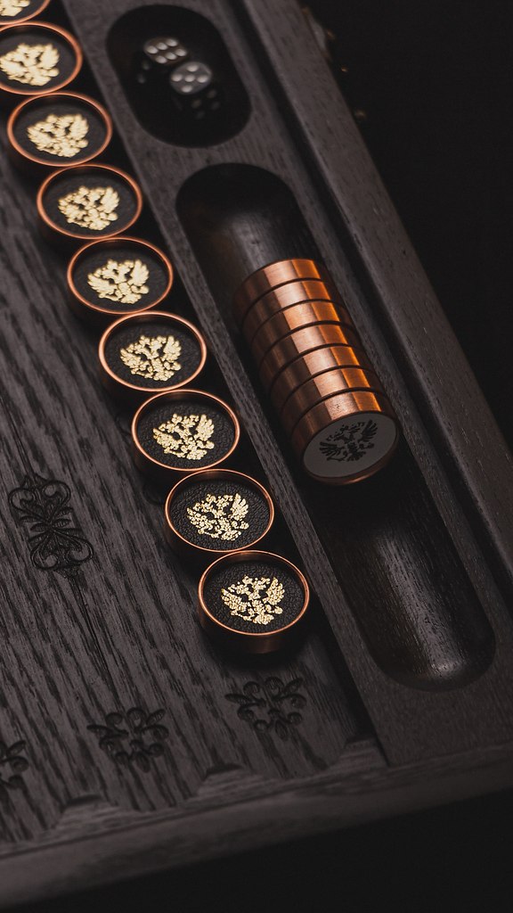   !         ,   ... - 4