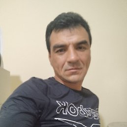 Ruslan, 39, 