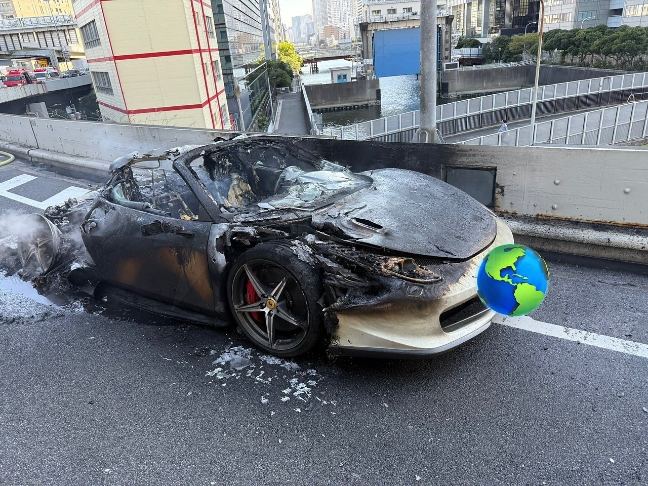 aa pca cop a e: oe 10 e o a e  Frrari 458 Spidr, o o pe ... - 3