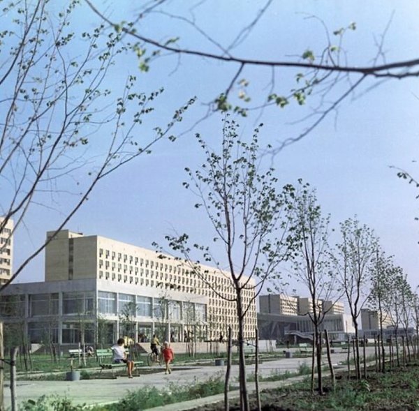 Заводские общежития Автозаводского района города Тольятти, 1973 год.