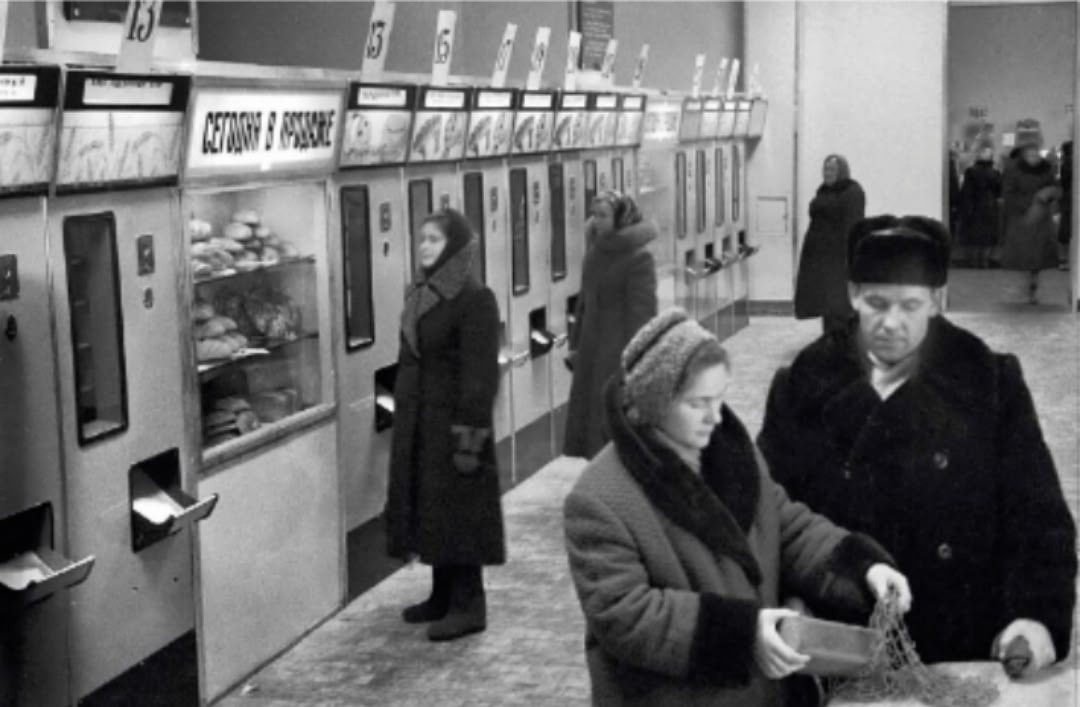 1961 . . -.
