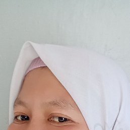Azizah. Tary, , 22 