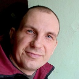 Max, , 39 
