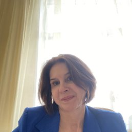 Olga, 48, 