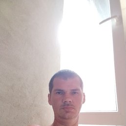  , --, 40  -  14  2025
