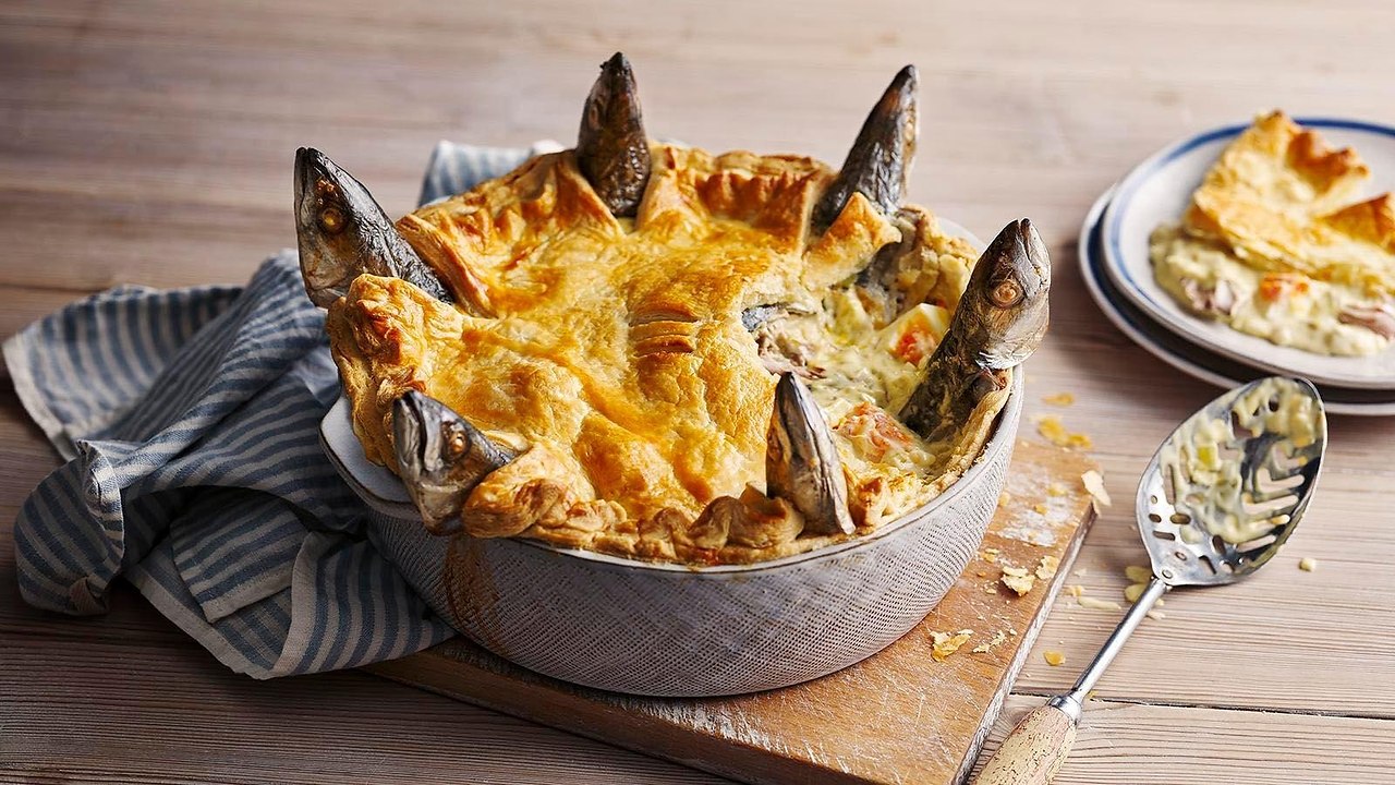   (Stargazy pie)           . ... - 2
