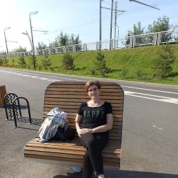 Lara, 54, 