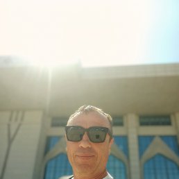 Viktor molibozhenko, 46 ���, ������