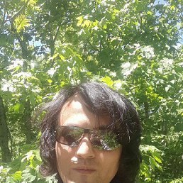 Levan, 37, 