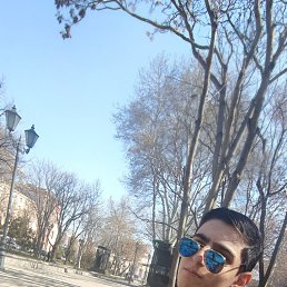 Hakob, 17, 