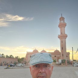 ��������, 51 ���, ������-��-����