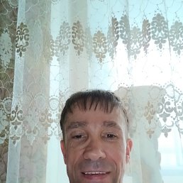 Jrij, 48, 