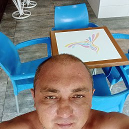 ������, ������, 42 ����