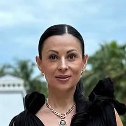 ������, ������, 33 ����