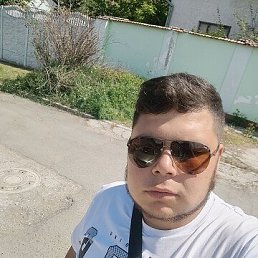 Ozodbek, 21, 