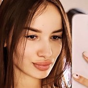 Nelli, 34 , 