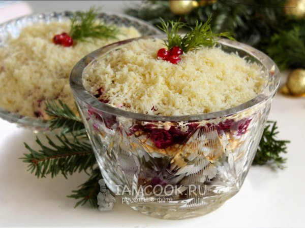 Салат «Манон».ИнгредиентыКуриное мясо - 400 гКартофель - 2-3 шт.Морковь - 1-2 шт.Свекла - 1-2 шт.Лук ...