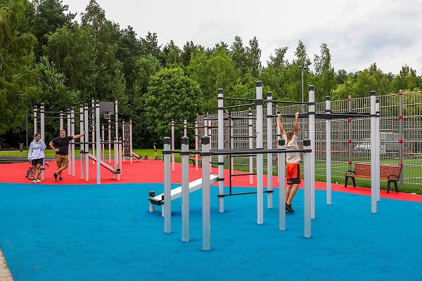 На юго-западе Москвы открылись два современных спорткластера.Первый спортивный кластер появился в ... - 7