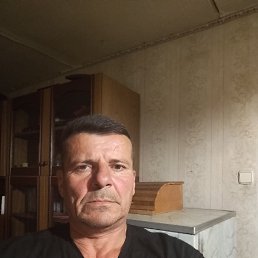 Fedor, 54, 