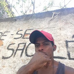 Alexsandro reis da Silva, 48, --