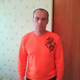 Alekc, 45,  