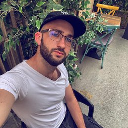 , 40, Los Angeles
