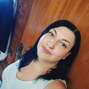 Inna, 40 , 