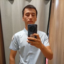 Abdulloh, 25, 