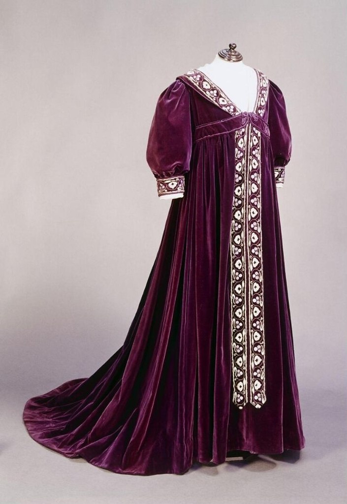 ������� ����.������ ����� (tea gown) �� ��������� �������, ��������� �����������, ������������� ... - 2