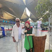 �������, 52 ����, �����-���������