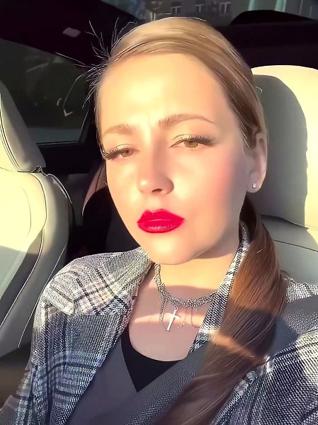 Анна Михайловская, популярная актриса из России, в свои 36 лет продолжает удивлять всех своей ... - 3