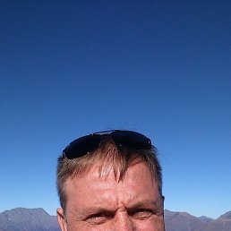 Pasha, 48, -