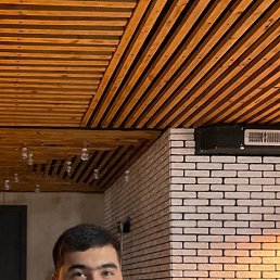 Oybek, 20, 