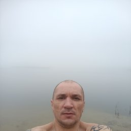 Ruslan, 41, 