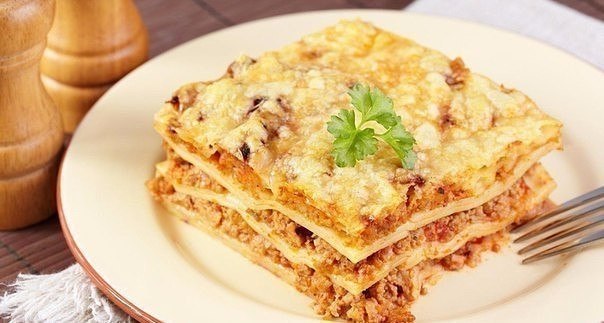 ГОТОВИМ САМУЮ ВКУСНУЮ ЛАЗАНЬЮ .1. КЛАССИЧЕСКАЯ ЛАЗАНЬЯИНГРЕДИЕНТЫ: 20 мл растительного масла, 500 г ... - 3