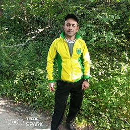 Azizjon Tohirov, 43, 