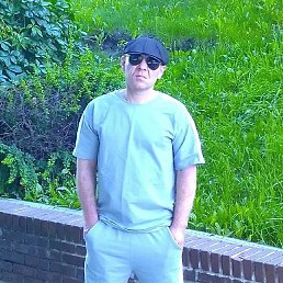 ����, ������, 44 ����