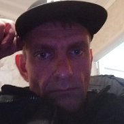 Aleks, 40 , 