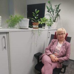 Irina, 53, 