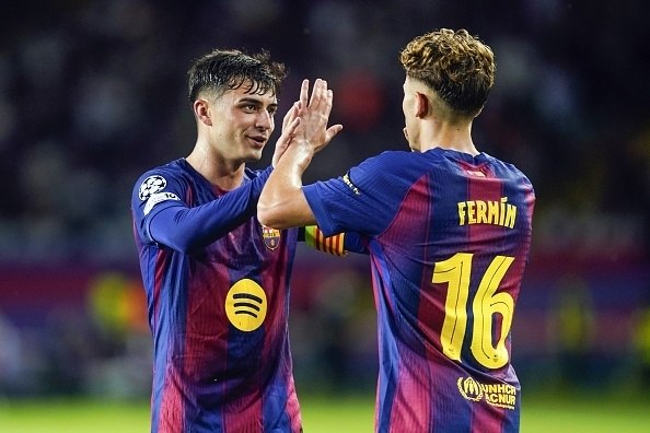 Педри о сезоне «Барселоны»: «Я бы оценил на 6-7. Надеюсь, в класико будет оценка 10»