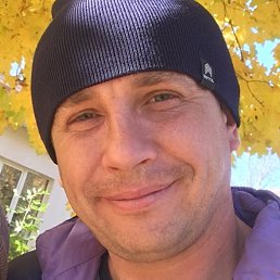 Denis, , 43 